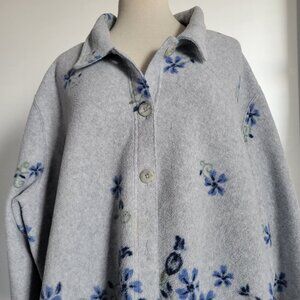 Classic Elements Blue Diamond Button Poly Fleece Floral Jacket (Size: Women 24/2